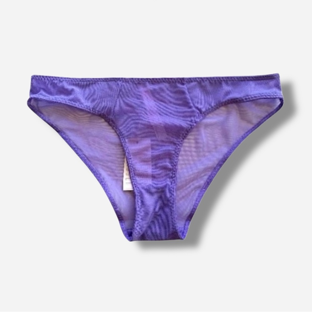🌸New🌸 Small Urban Outfitters out from under bikini panty NWT